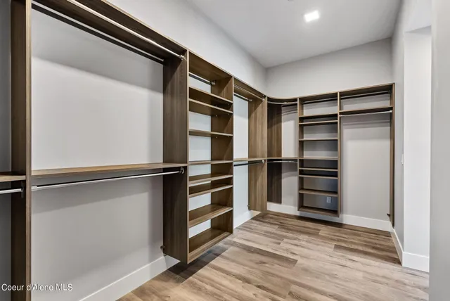 $4,190,000 | 802 Sandpoint Avenue, Unit 8202, Sandpoint, ID 83864