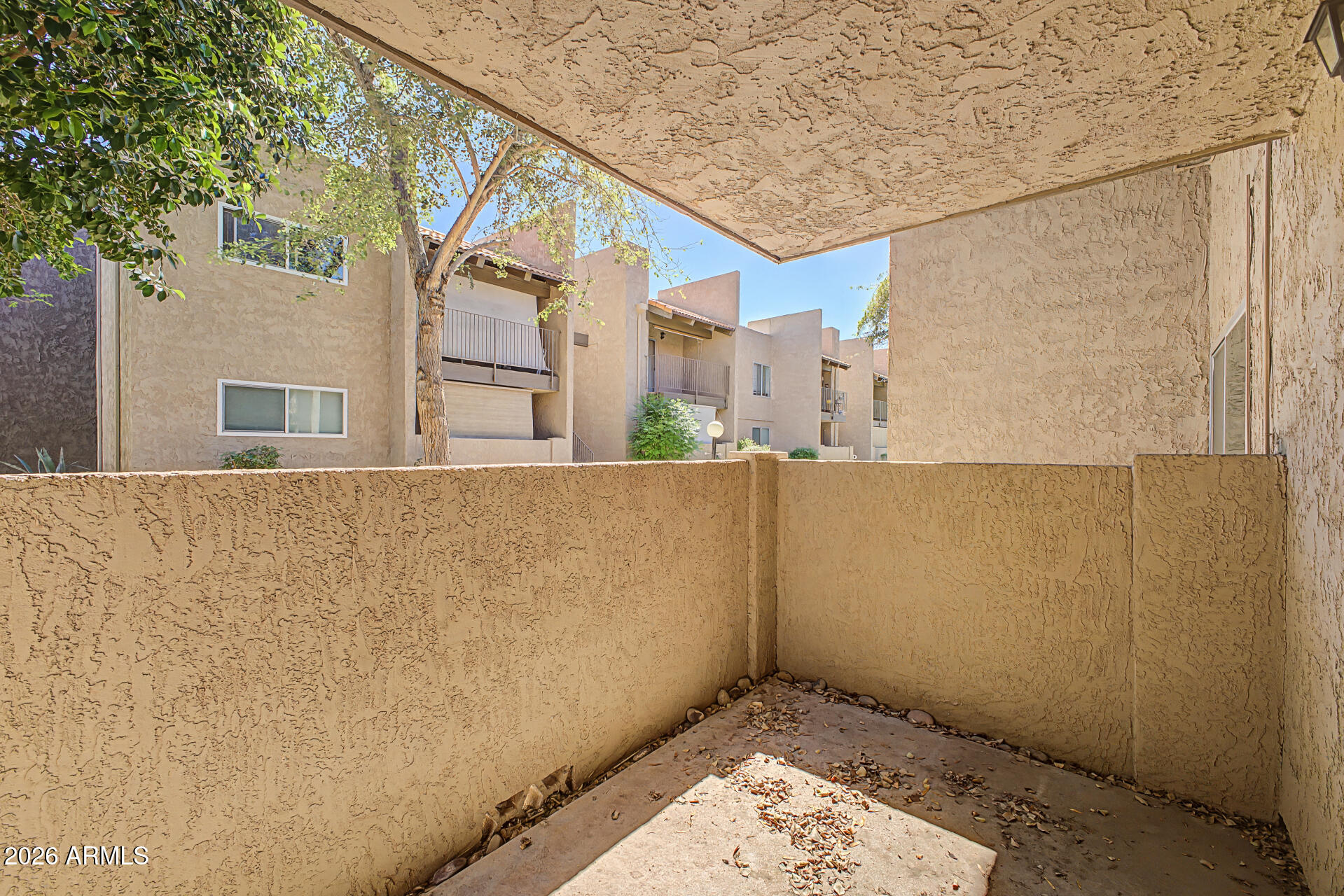 5525 East Thomas Road, Unit Q4 Phoenix, AZ 85018 - Photo 20 of 32 Patio