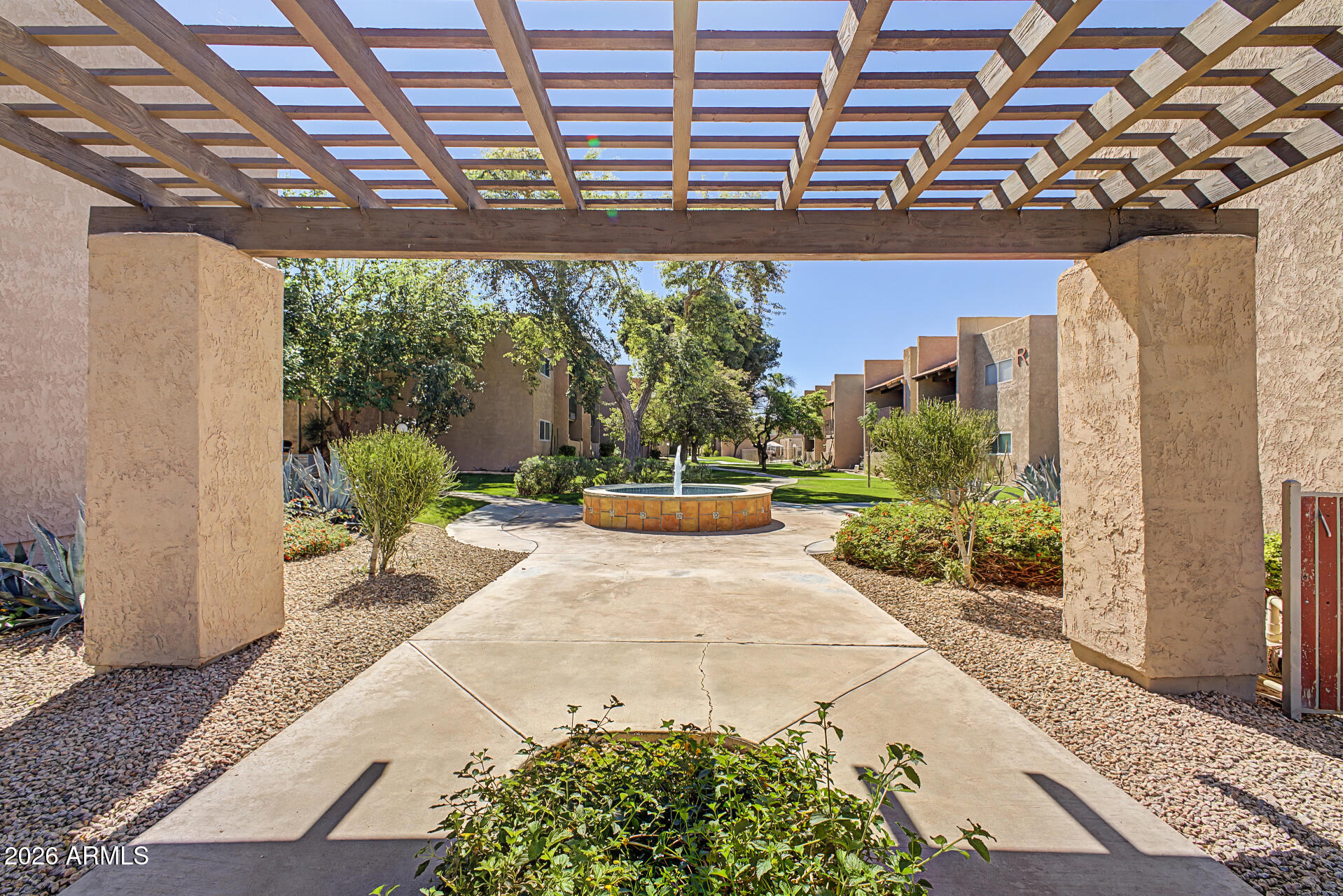 5525 East Thomas Road, Unit Q4 Phoenix, AZ 85018 - Photo 22 of 32 Common Area
