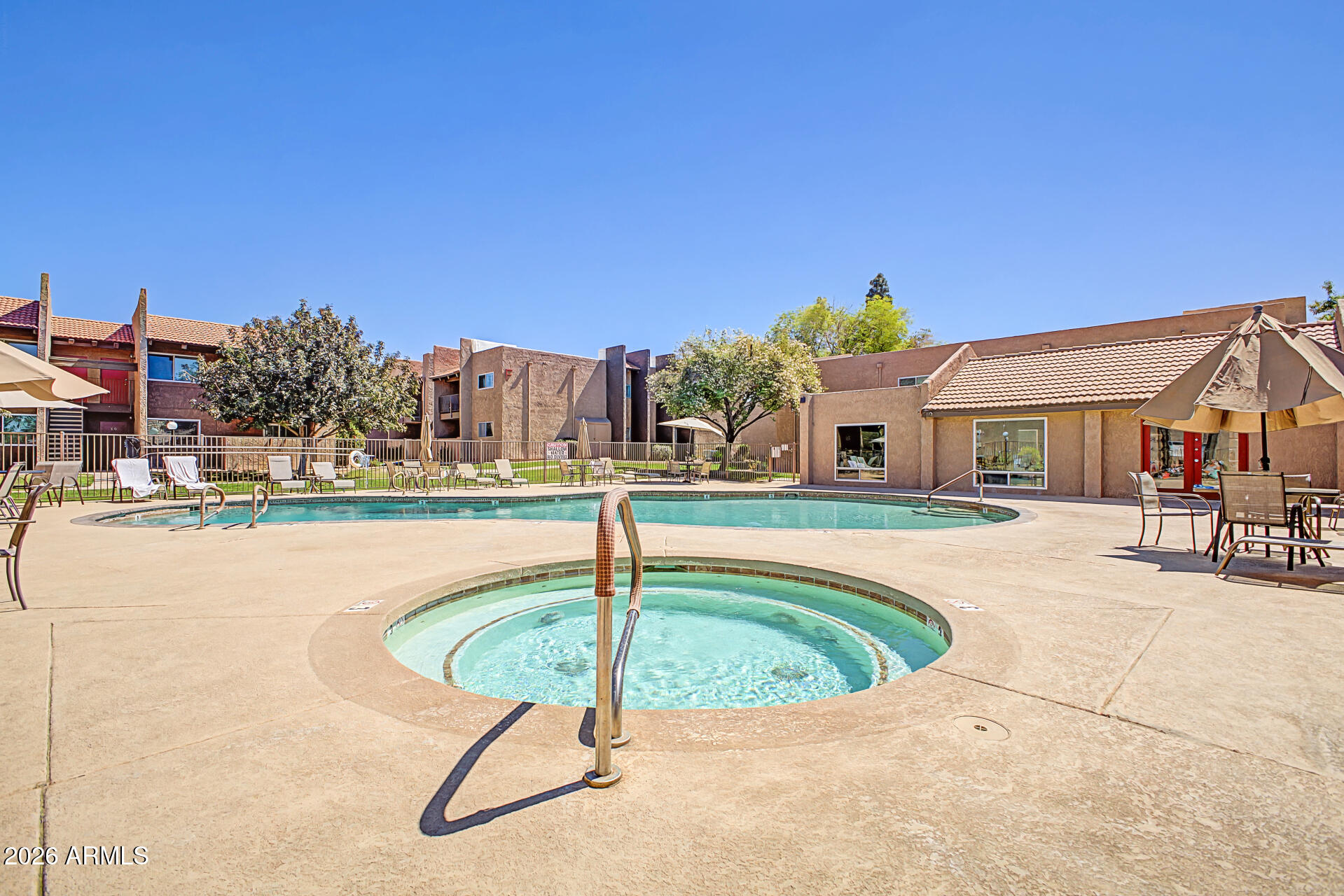 5525 East Thomas Road, Unit Q4 Phoenix, AZ 85018 - Photo 25 of 32 Community Spa
