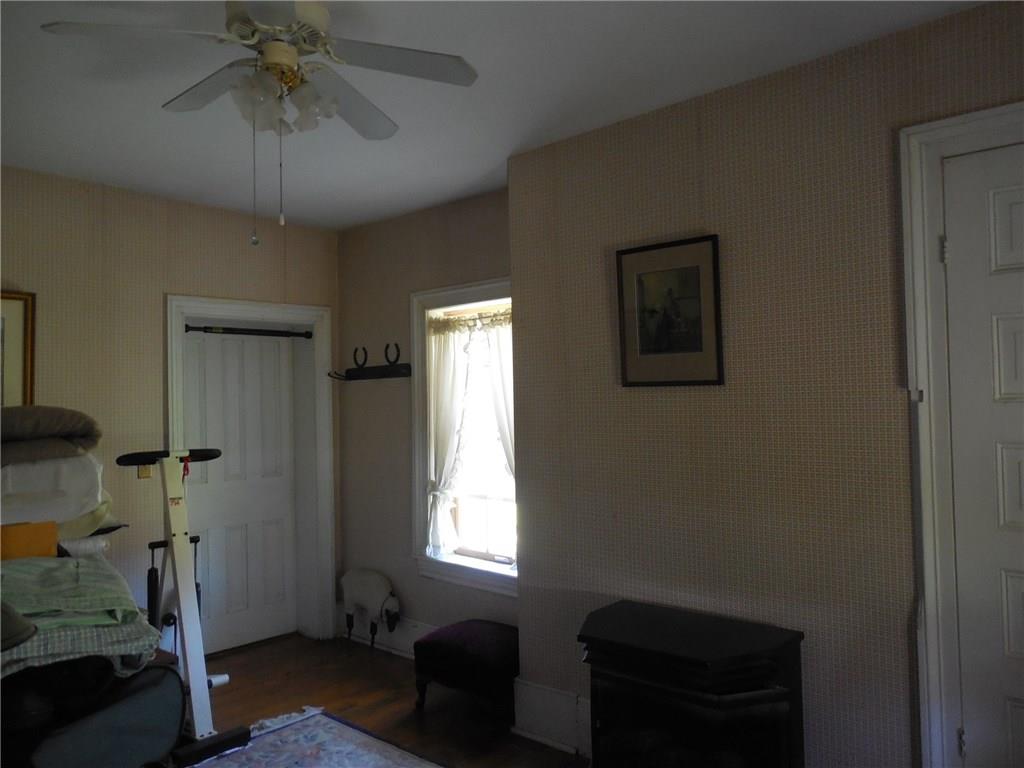 283 Martin Road Scottdale, PA 15683 - Photo 13 of 22