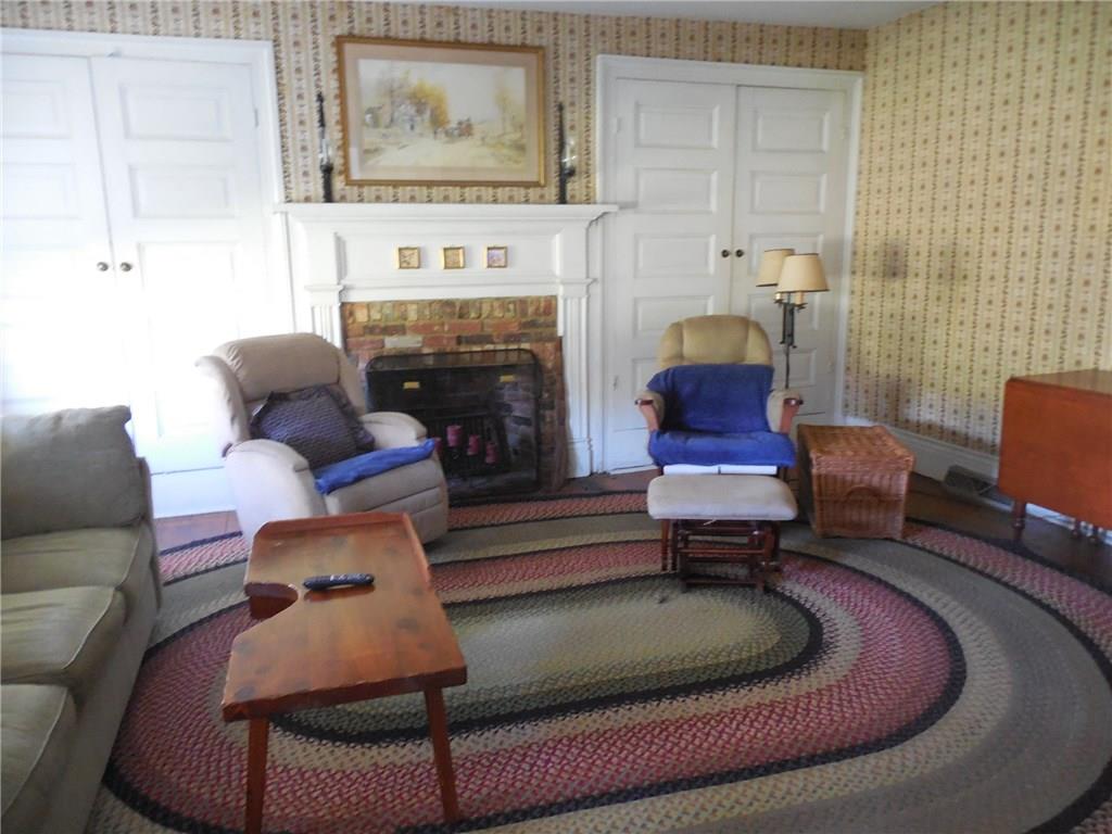 283 Martin Road Scottdale, PA 15683 - Photo 7 of 22