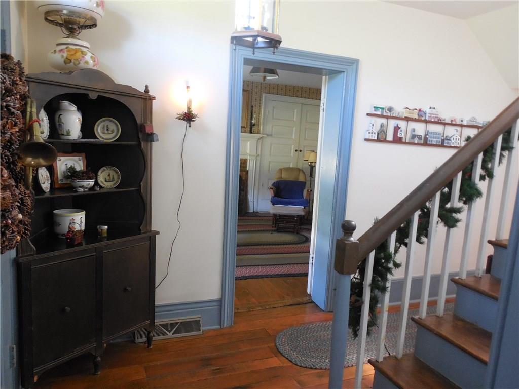 283 Martin Road Scottdale, PA 15683 - Photo 9 of 22