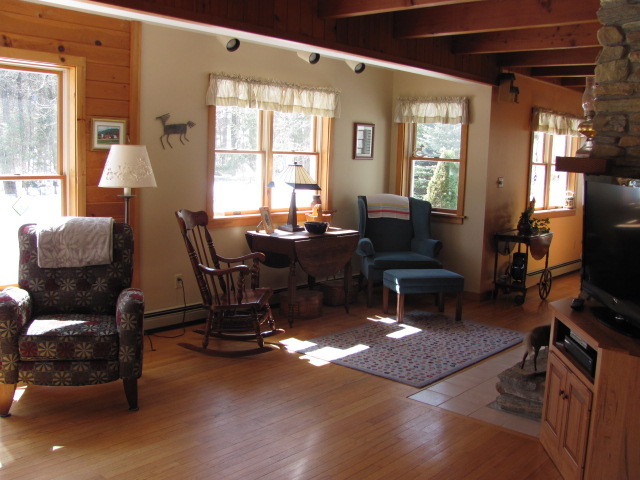 71 Old Middlefield Road Washington, MA 01223 - Photo 25 of 37 Living room