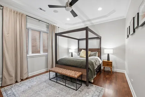 $850,000 | 2853 North Halsted Street, Unit 202, Chicago, IL 60657