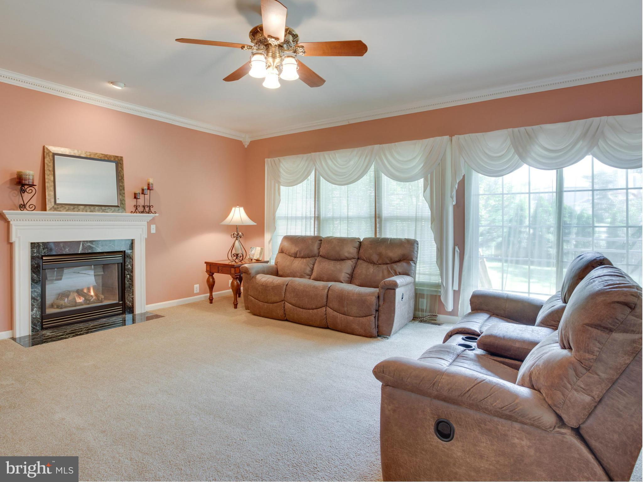 18291 Maple Spring Court Leesburg, VA 20176 - Photo 10 of 30 Family Room