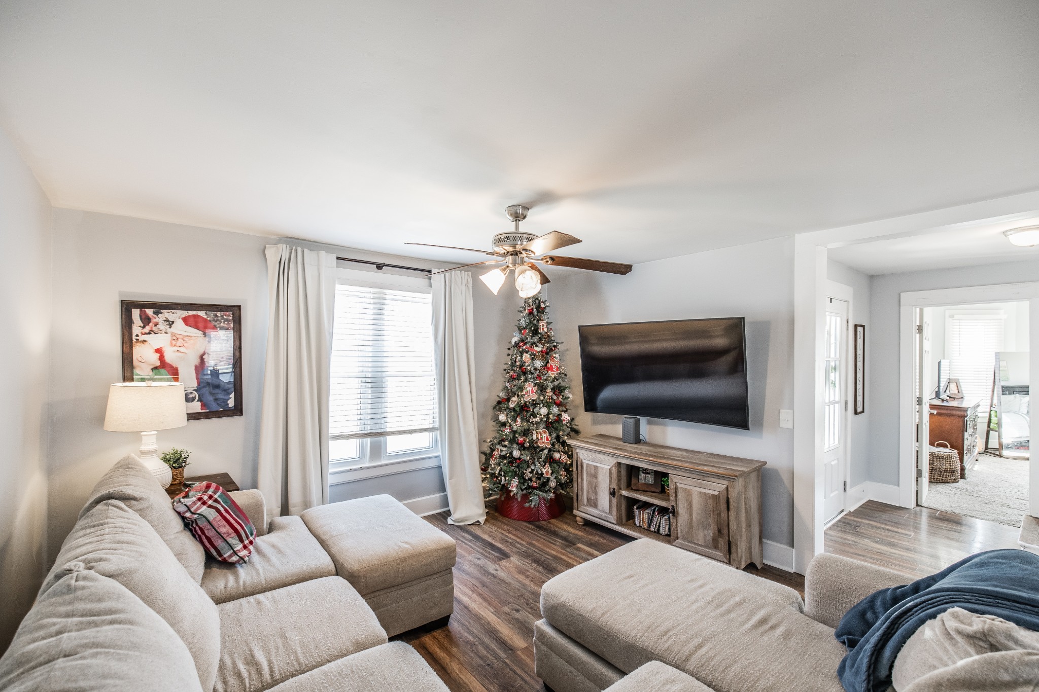 2999 Oak Grove Church Road Bethpage, TN 37022 - Photo 14 of 44 a living room with furniture and a flat screen tv