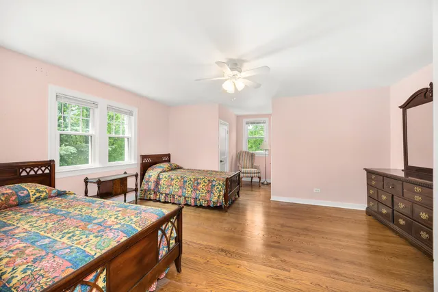 $599,900 | 401 Greenwood Road, Glenview, IL 60025