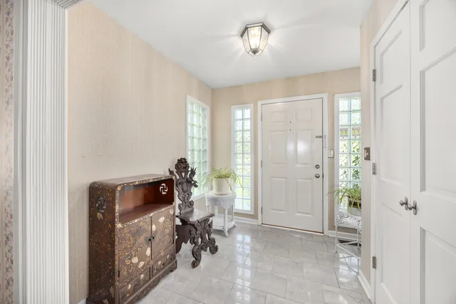 $599,900 | 401 Greenwood Road, Glenview, IL 60025