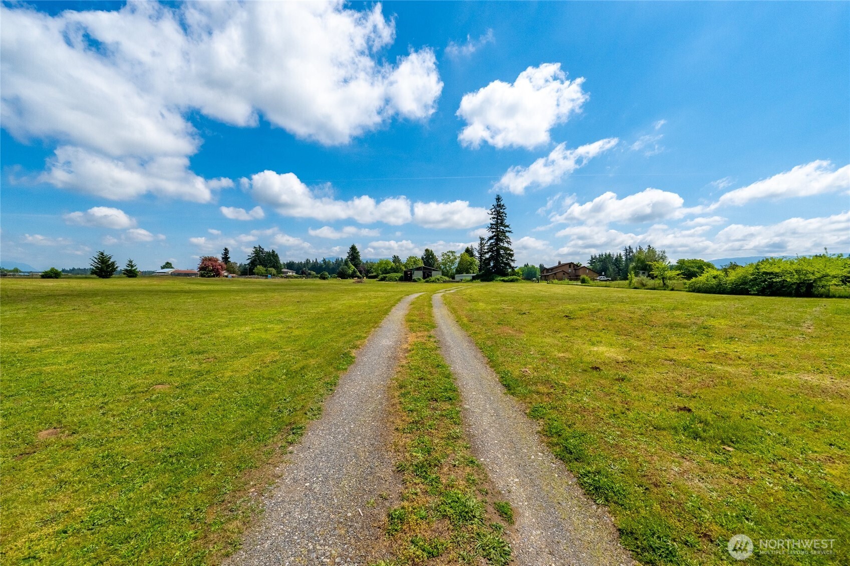 1320 Lunde Road Everson, WA 98247 - Photo 5 of 40