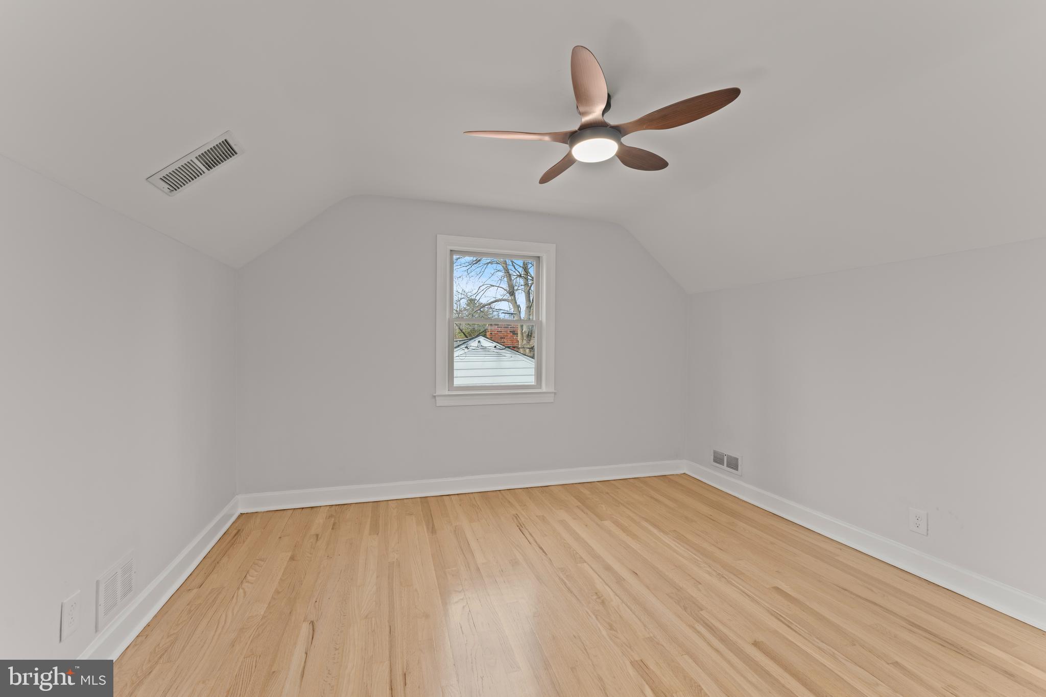 1452 Grandview Road Arnold, MD 21012 - Photo 23 of 52 Bedroom 4