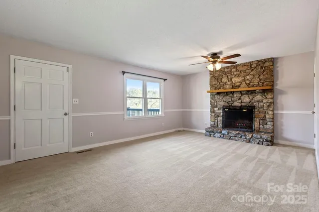 $398,500 | 28 Timber Lane, Asheville, NC 28806