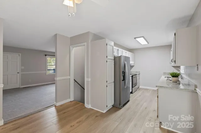 $398,500 | 28 Timber Lane, Asheville, NC 28806