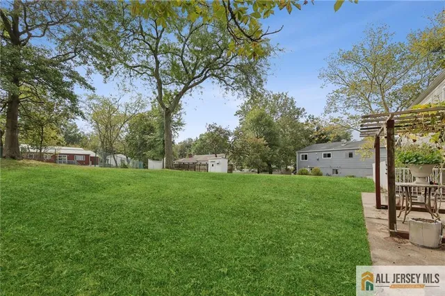 $738,000 | 21 Buena Vista Avenue, Piscataway, NJ 08854