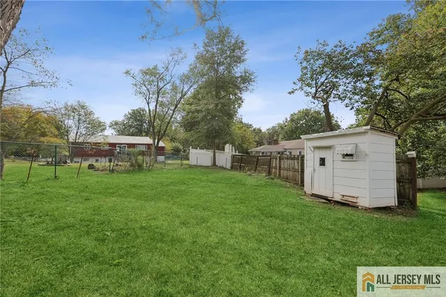 $738,000 | 21 Buena Vista Avenue, Piscataway, NJ 08854