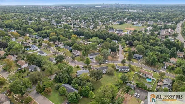 $738,000 | 21 Buena Vista Avenue, Piscataway, NJ 08854