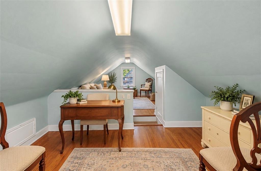 4703 Rolling Hills Road Pittsburgh, PA 15236 - Photo 19 of 29 Gallery Image 19