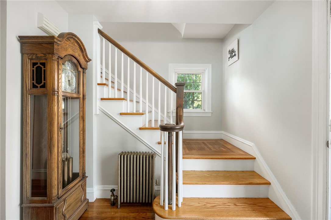 123 Calaman Road Cranston, RI 02910 - Photo 16 of 38