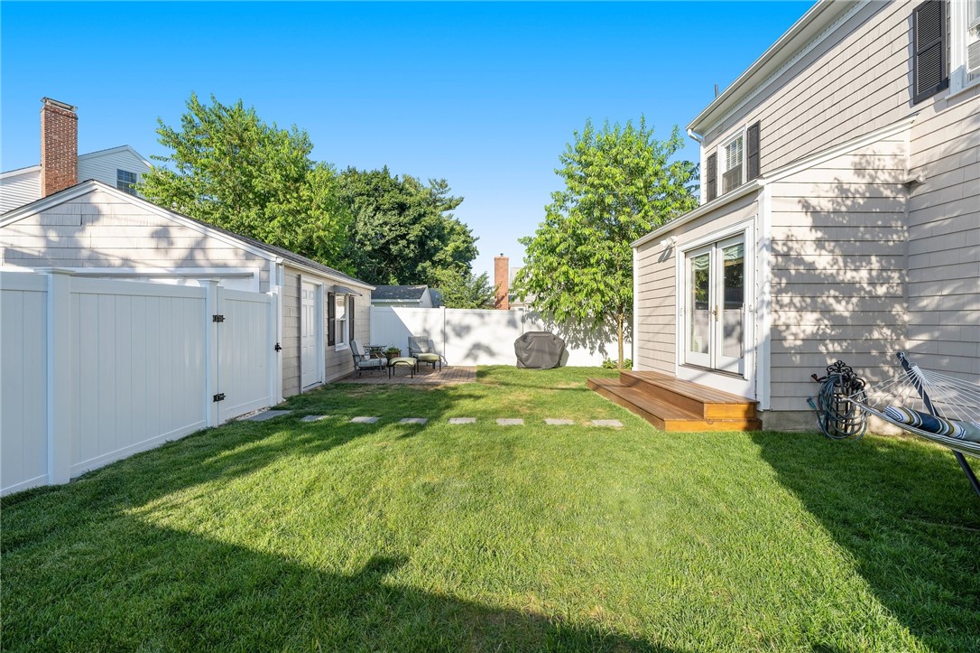 123 Calaman Road Cranston, RI 02910 - Photo 32 of 38