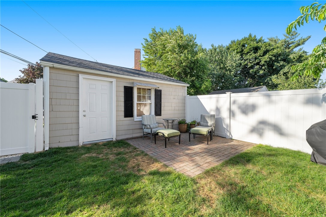 123 Calaman Road Cranston, RI 02910 - Photo 35 of 38