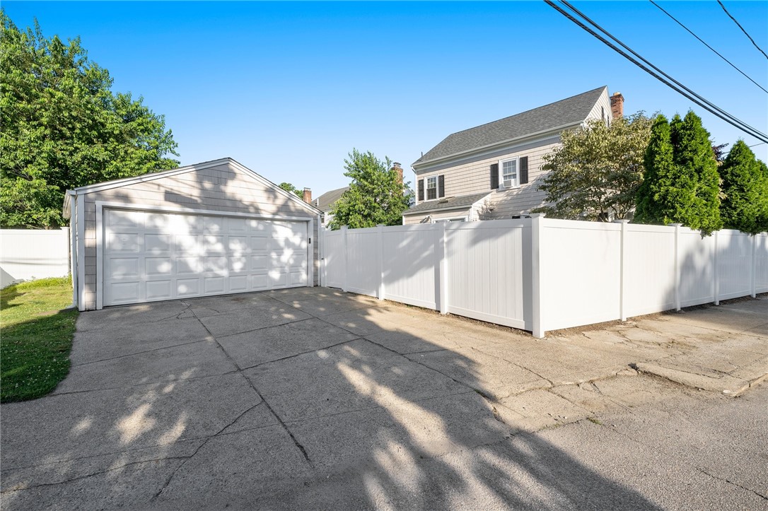 123 Calaman Road Cranston, RI 02910 - Photo 36 of 38
