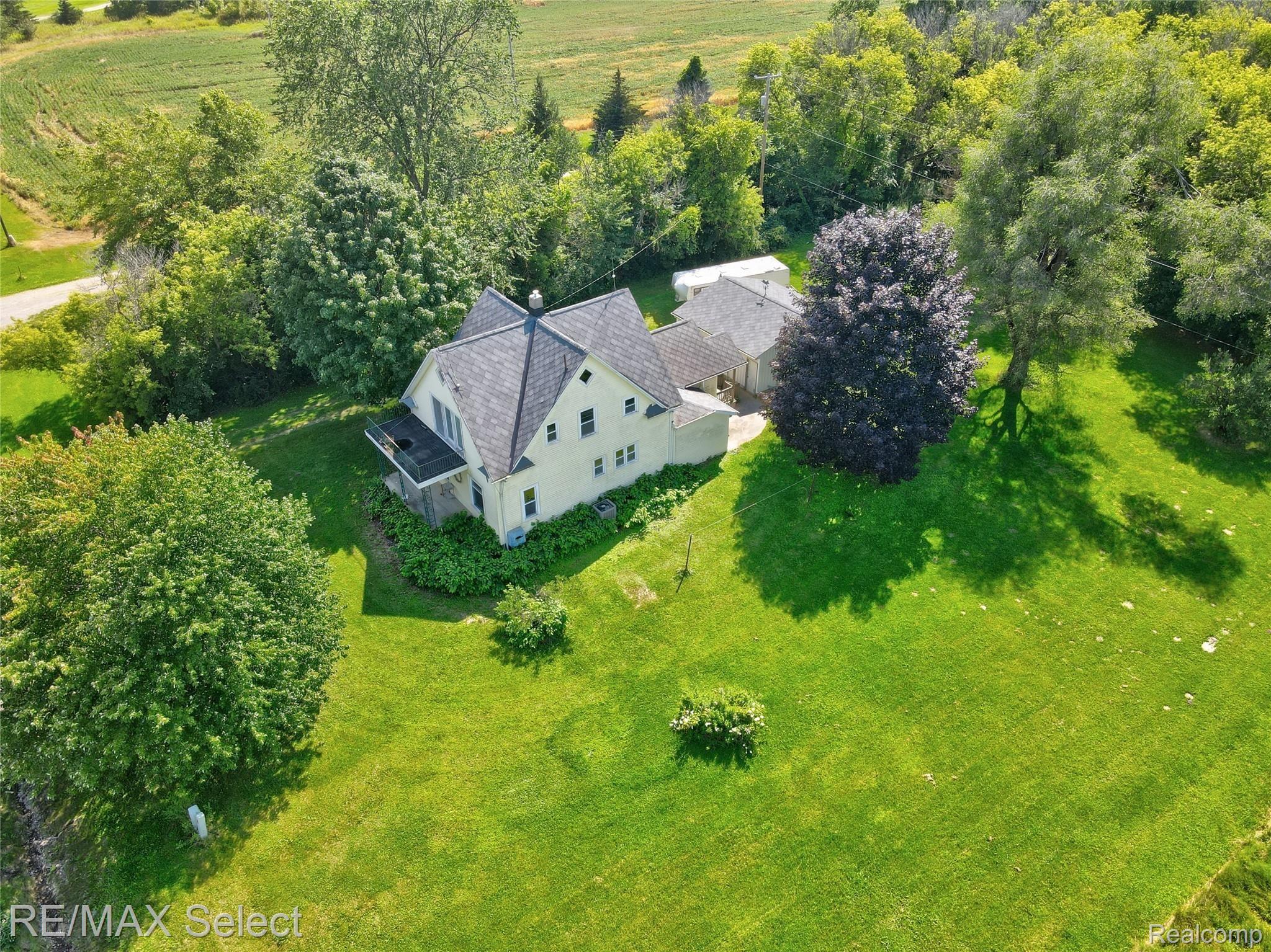 8208 Seymour Road Gaines, MI 48436 - Photo 15 of 59 8208 Seymour Road 15.jpg