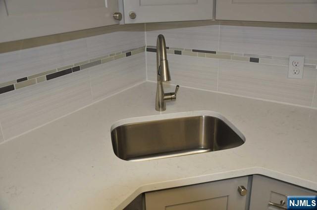 99 Teaneck Road, Unit 118 Ridgefield Park, NJ 07660 - Photo 4 of 26