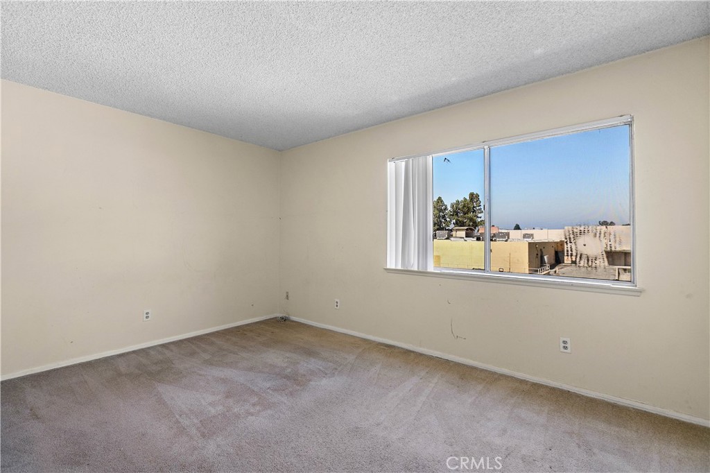 1386 3rd Street Duarte, CA 91010 - Photo 11 of 30 an empty room with windows