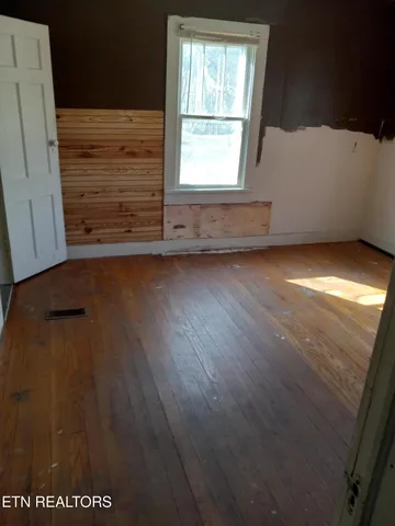 1616 Old Highway 68, Sweetwater, TN 37874