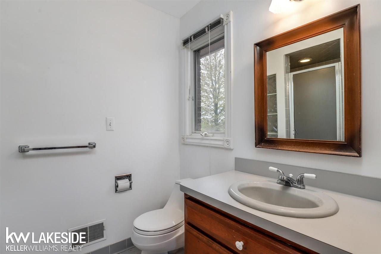 73317 Kanie Road Romeo, MI 48065 - Photo 22 of 50 31379947-21.JPG
