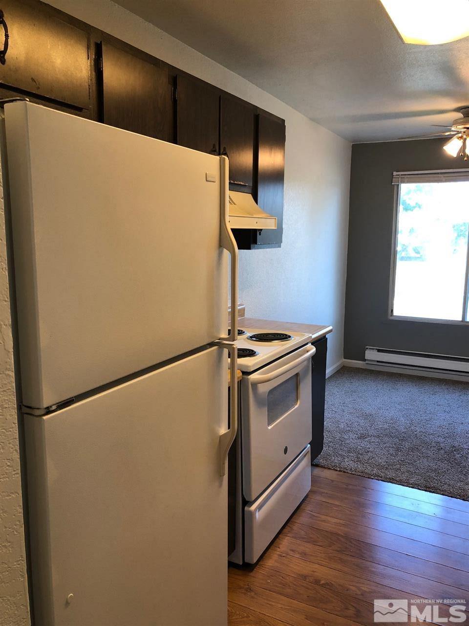 3942 Clear Acre Lane Reno, NV 89512 - Photo 11 of 24 a utility room with dryer and washer