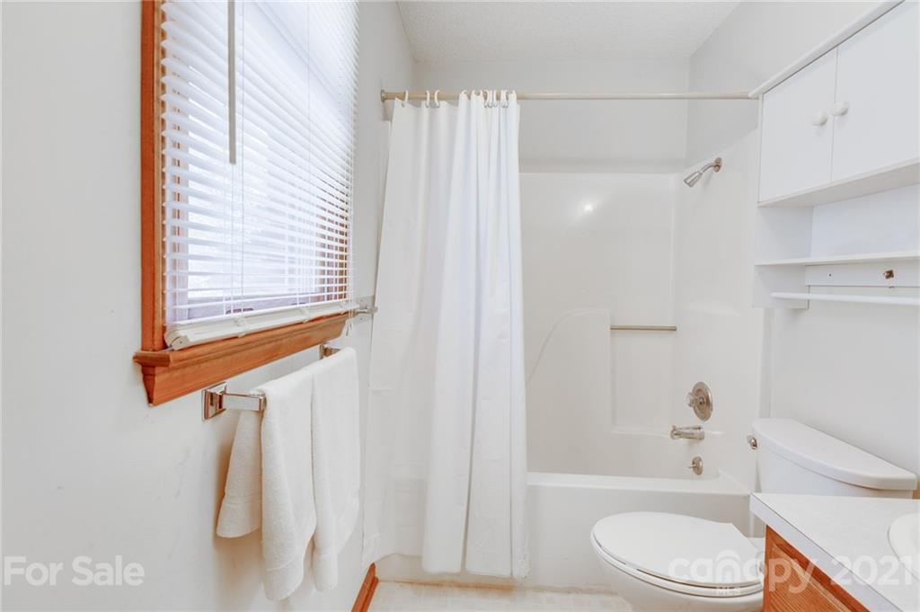 1042 White Jenkins Road Dallas, NC 28034 - Photo 22 of 40 Gallery Image 22