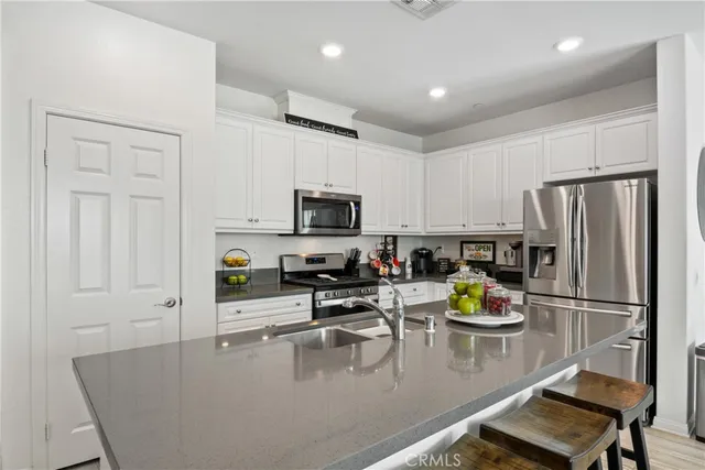 $720,000 | 2814 East Murdock Lane, Ontario, CA 91762