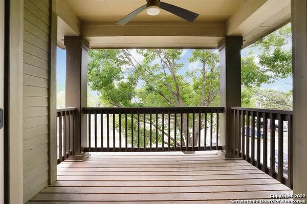 $2,500 | 404 East Courtland Place, San Antonio, TX 78212