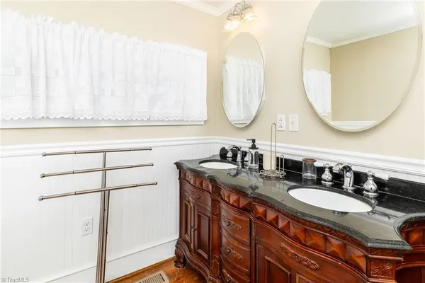 $249,999 | 111 College Street, Littleton, NC 27850