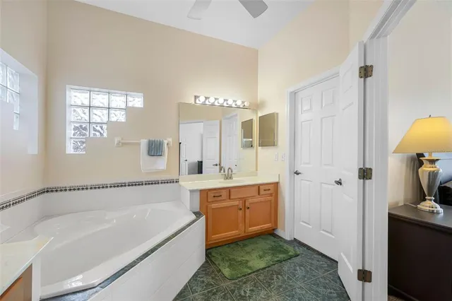 $540,000 | 4940 Thames Lane, Sarasota, FL 34238