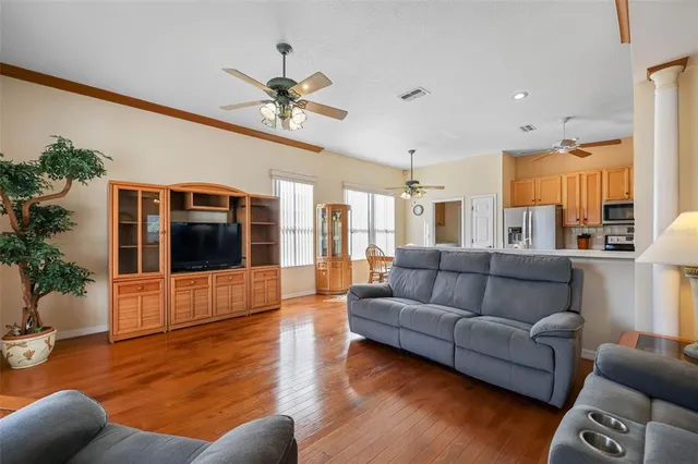 $540,000 | 4940 Thames Lane, Sarasota, FL 34238