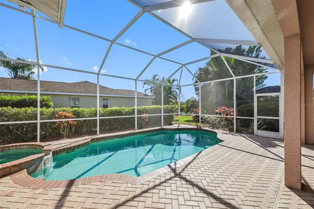$540,000 | 4940 Thames Lane, Sarasota, FL 34238