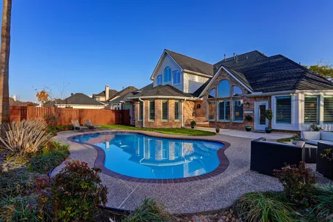 $624,900 | 12434 Santiago Cove Lane, Houston, TX 77041