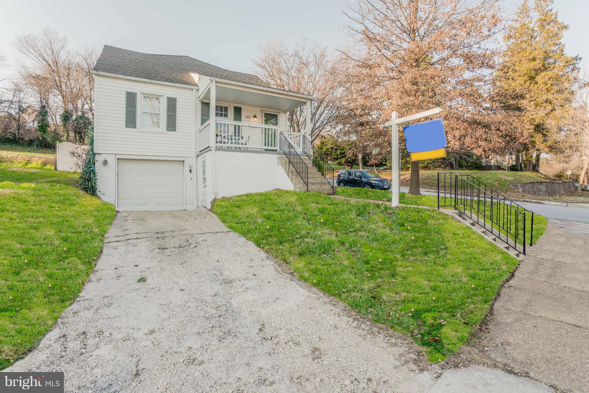 1210 Overbrook Road Baltimore, MD 21239 - Photo 2 of 31