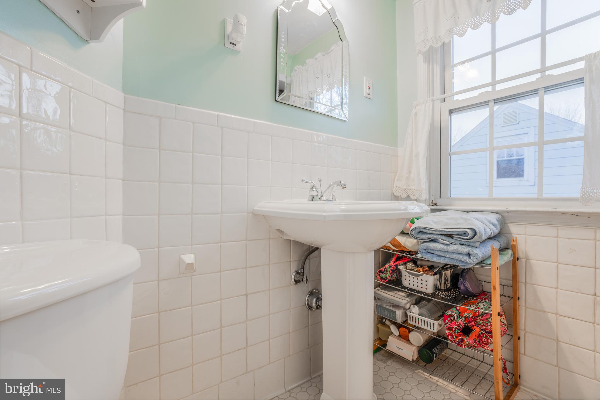 1210 Overbrook Road Baltimore, MD 21239 - Photo 29 of 31