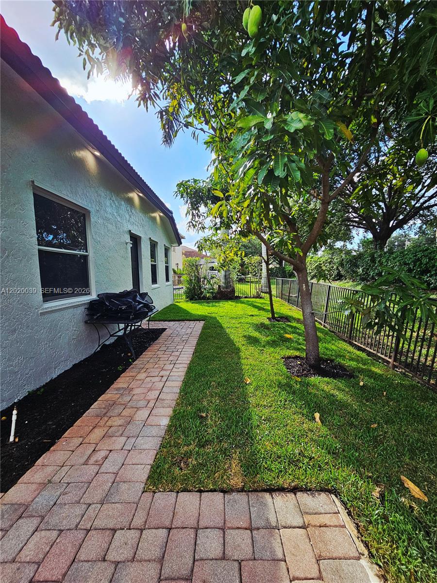 18951 Southwest 30th Street Miramar, FL 33029 - Photo 64 of 79