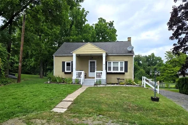 $329,900 | 5111 Spruce Road, Emmaus, PA 18049