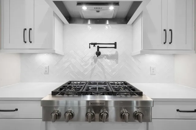 $899,895 | 222 Symphony Avenue, Summerville, SC 29486