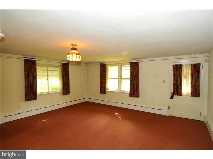 1212 Welsh Road Lansdale, PA 19446 - Photo 8 of 17 Family Room