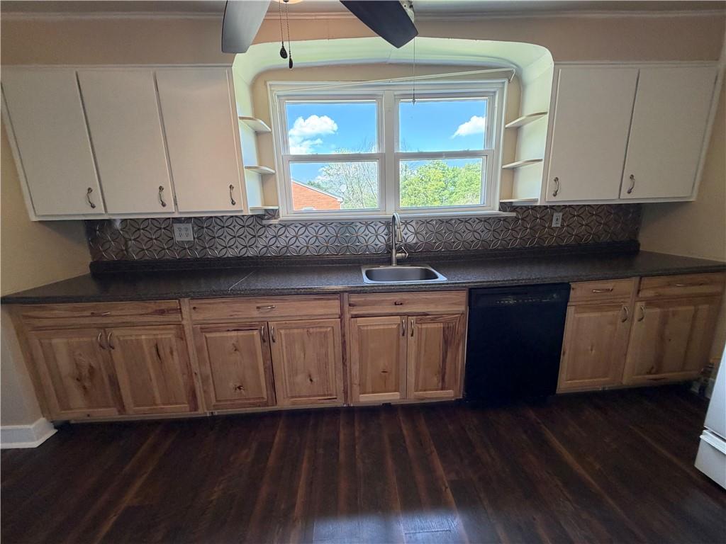 1140 Chapel Road Monaca, PA 15061 - Photo 11 of 27