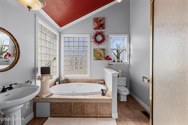 $349,900 | 20 Lowery Lane, Trenton, TN 38382