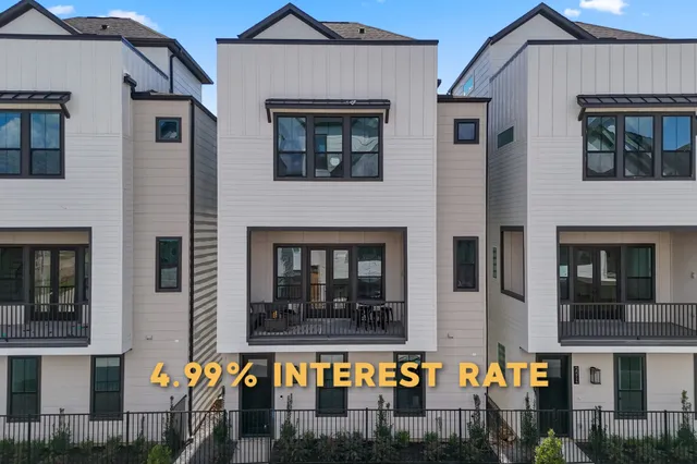 $499,990 | 2210 Dennis Street, Houston, TX 77004