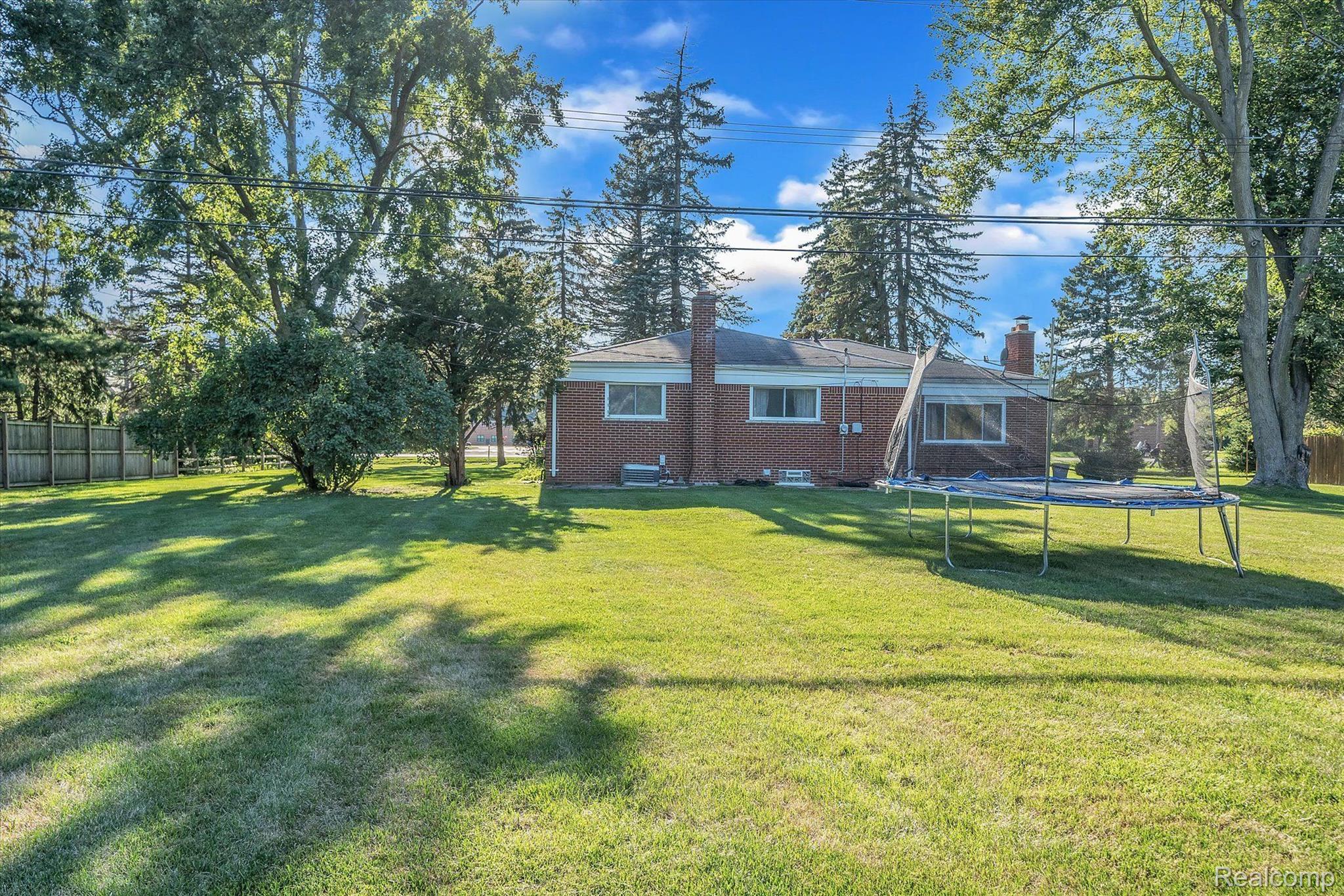 6440 Livernois Road Troy, MI 48085 - Photo 29 of 31 6440 Livernois Road