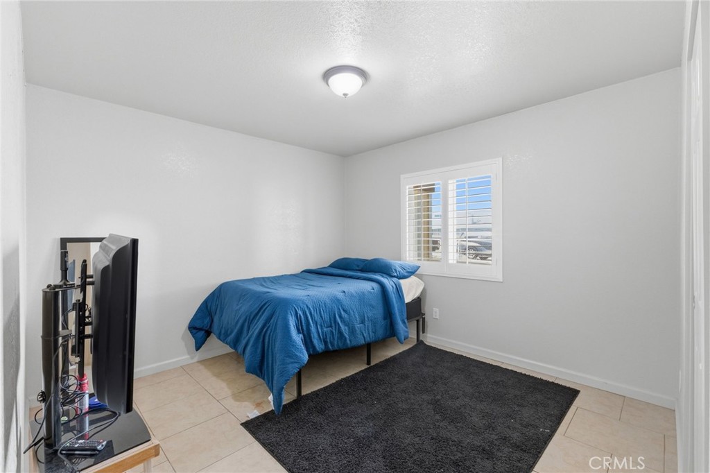 12419 Pawnee Road Apple Valley, CA 92308 - Photo 24 of 63